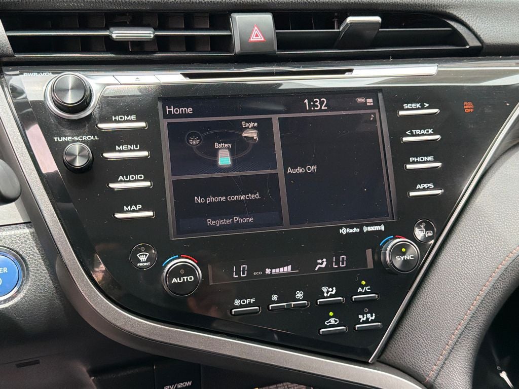 2020 Toyota Camry Hybrid LE