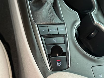 2022 Toyota Camry XLE