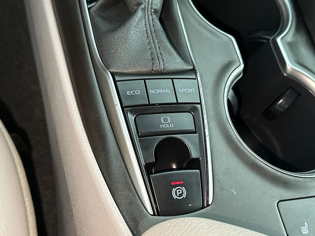 2022 Toyota Camry XLE
