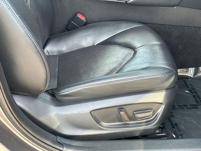 2023 Toyota Camry Hybrid XLE