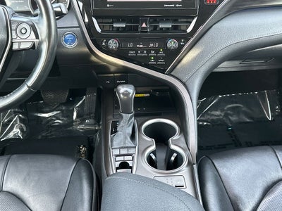 2023 Toyota Camry Hybrid XLE