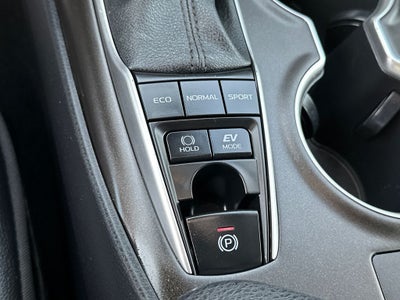 2023 Toyota Camry Hybrid XLE