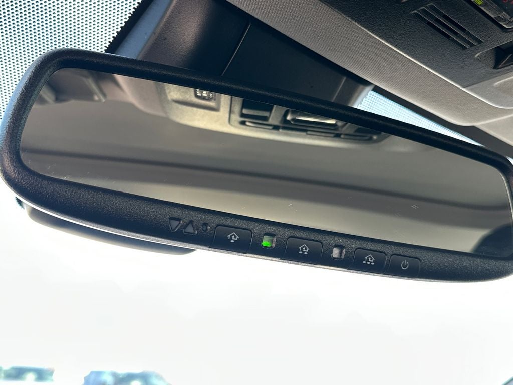 2023 Toyota Camry Hybrid XLE