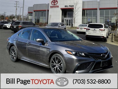 2022 Toyota Camry SE