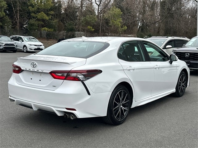 2024 Toyota Camry SE
