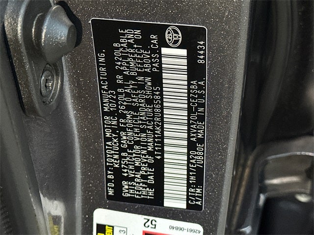 2024 Toyota Camry SE