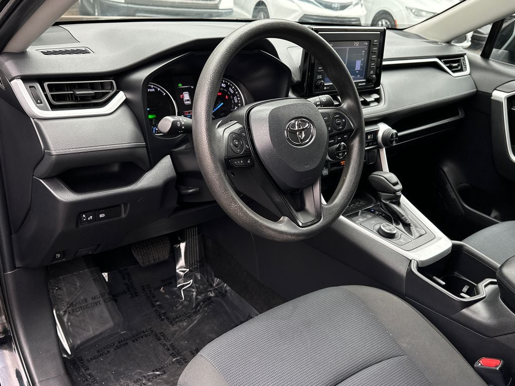 2022 Toyota RAV4 Hybrid LE