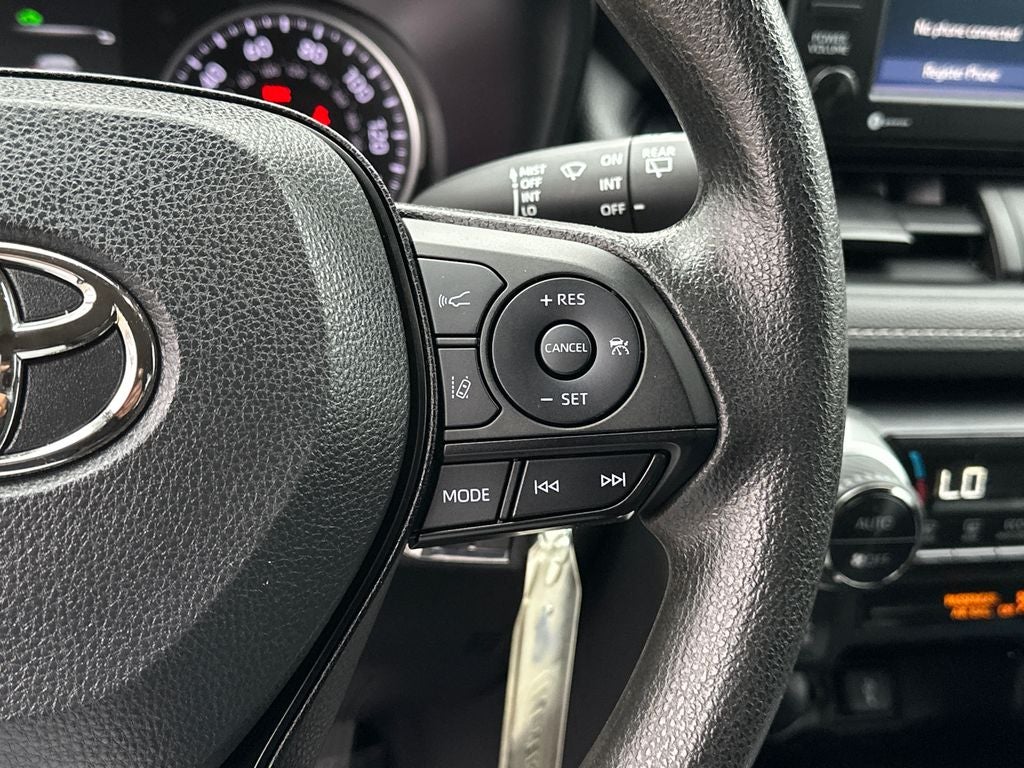 2022 Toyota RAV4 Hybrid LE