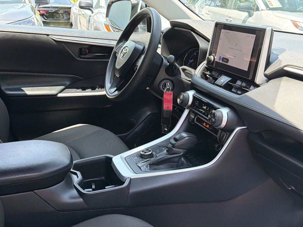 2024 Toyota RAV4 Hybrid LE
