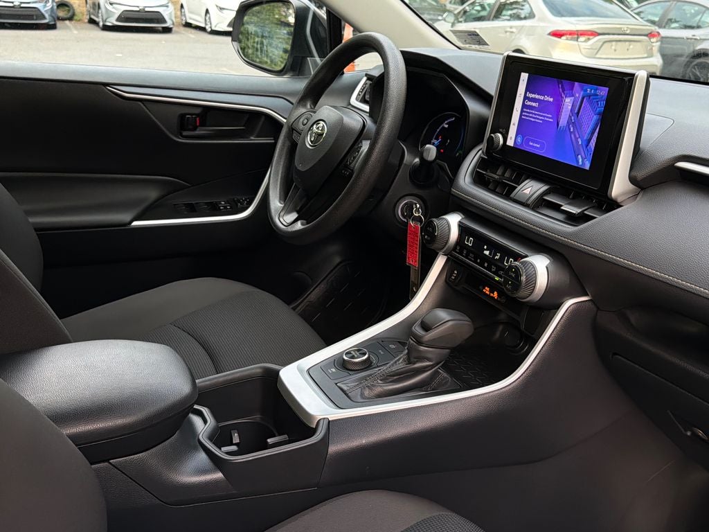 2025 Toyota RAV4 Hybrid LE