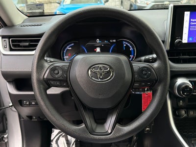 2025 Toyota RAV4 Hybrid LE