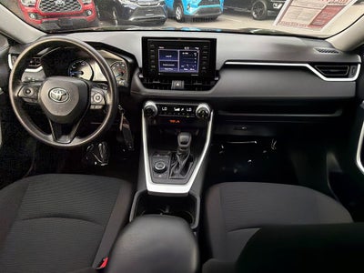 2022 Toyota RAV4 Hybrid LE
