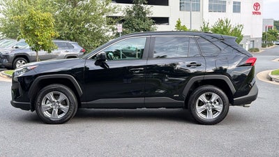 2022 Toyota RAV4 Hybrid LE