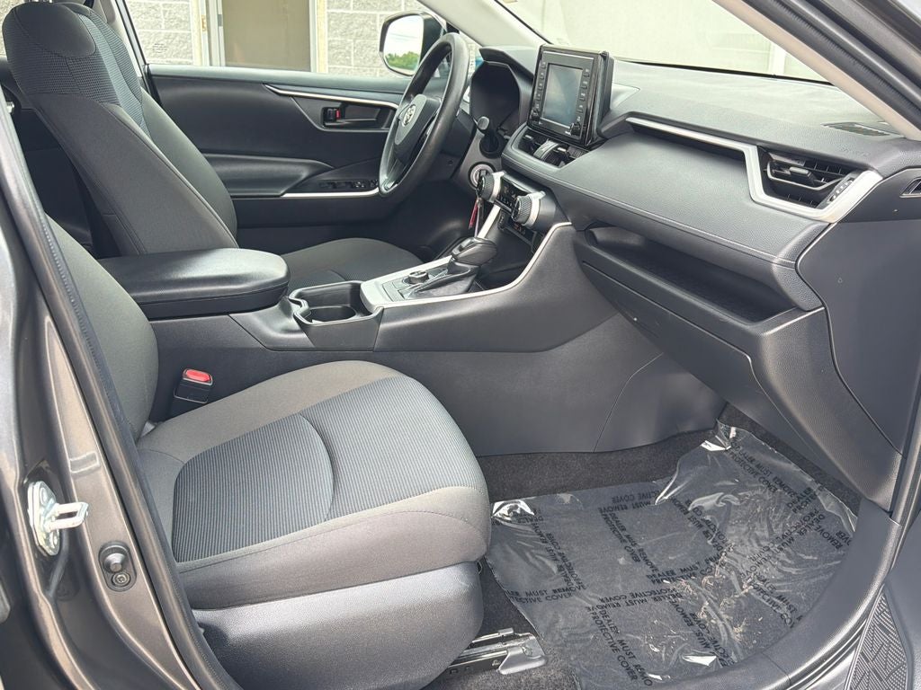 2021 Toyota RAV4 Hybrid LE