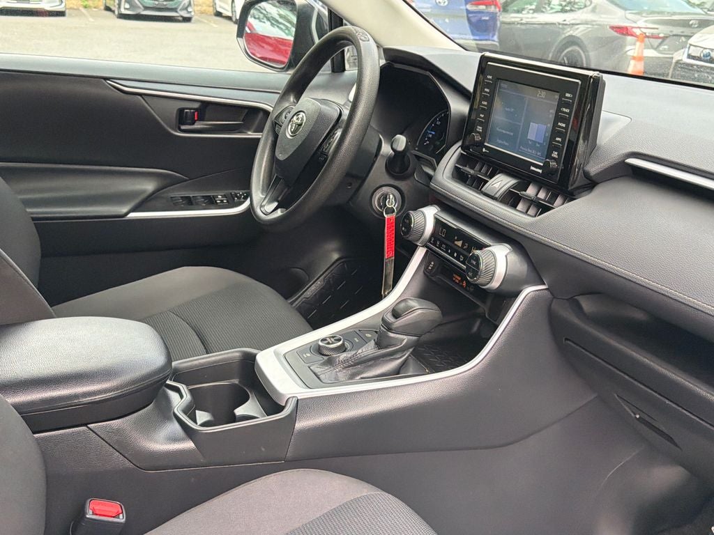 2021 Toyota RAV4 Hybrid LE