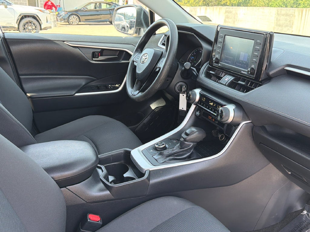 2021 Toyota RAV4 Hybrid LE