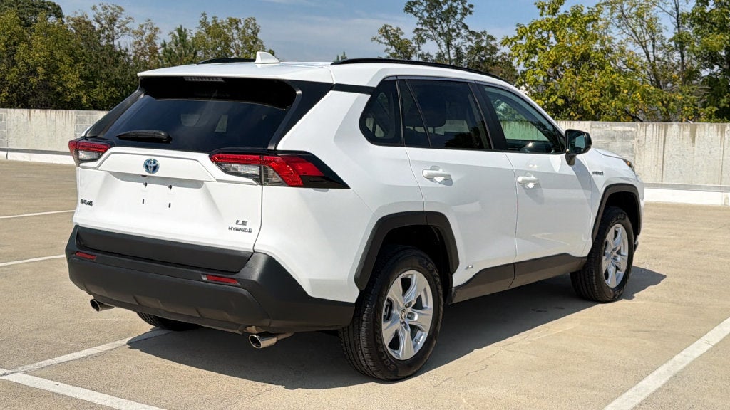 2021 Toyota RAV4 Hybrid LE