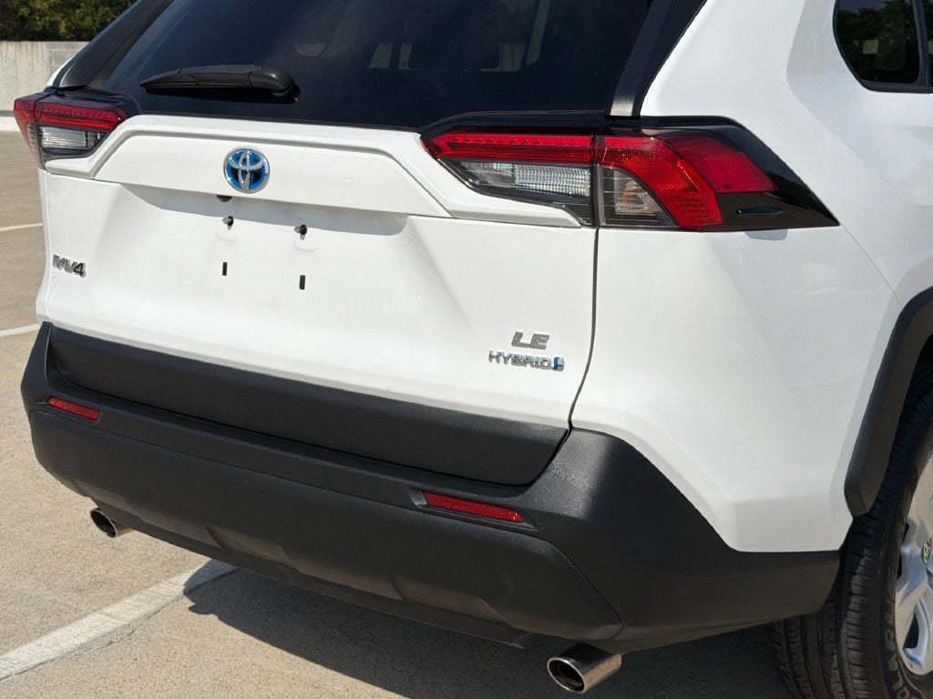 2021 Toyota RAV4 Hybrid LE
