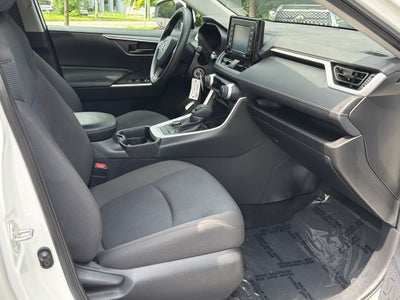 2021 Toyota RAV4 Hybrid LE
