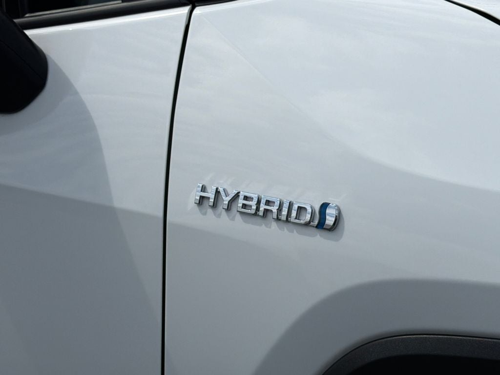 2021 Toyota RAV4 Hybrid LE
