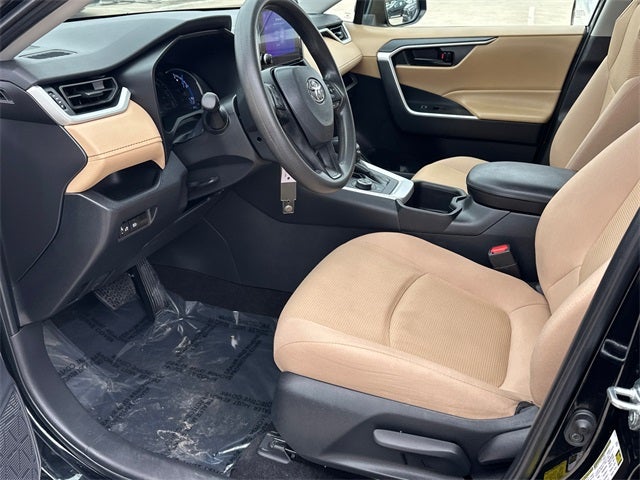 2023 Toyota RAV4 Hybrid LE