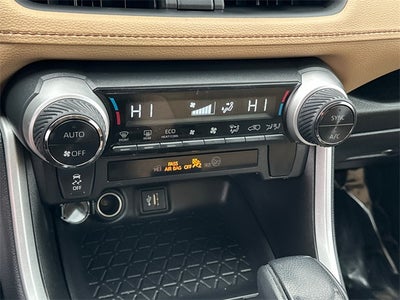 2023 Toyota RAV4 Hybrid LE