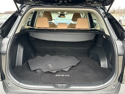 2023 Toyota RAV4 Hybrid LE