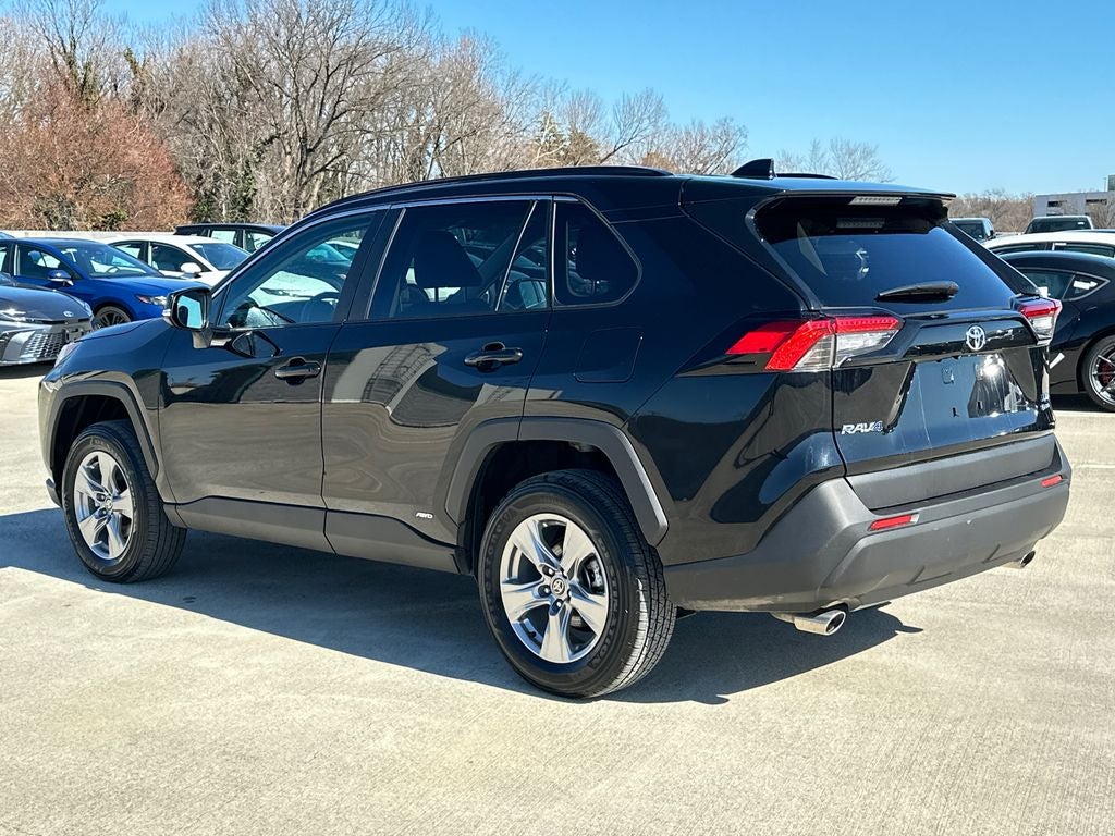 2025 Toyota RAV4 Hybrid XLE