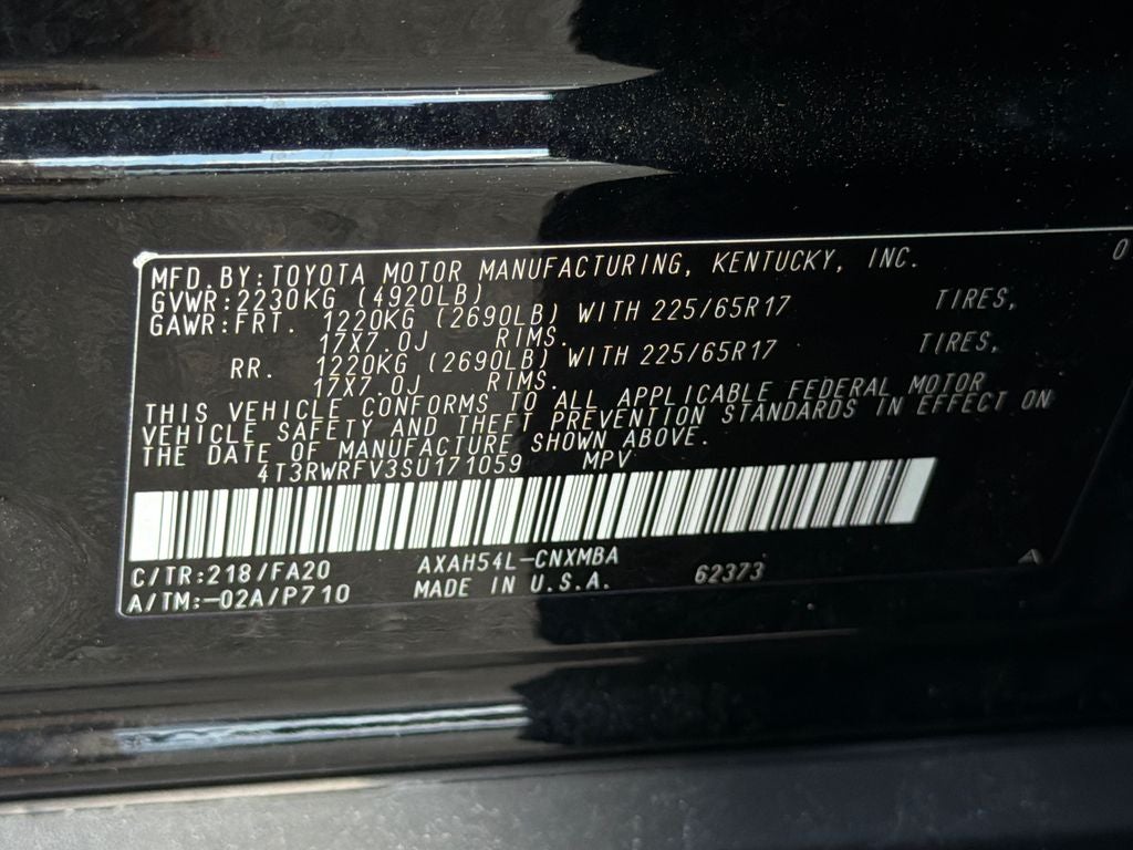 2025 Toyota RAV4 Hybrid XLE
