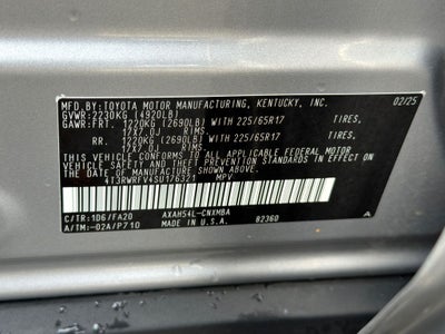 2025 Toyota RAV4 Hybrid XLE