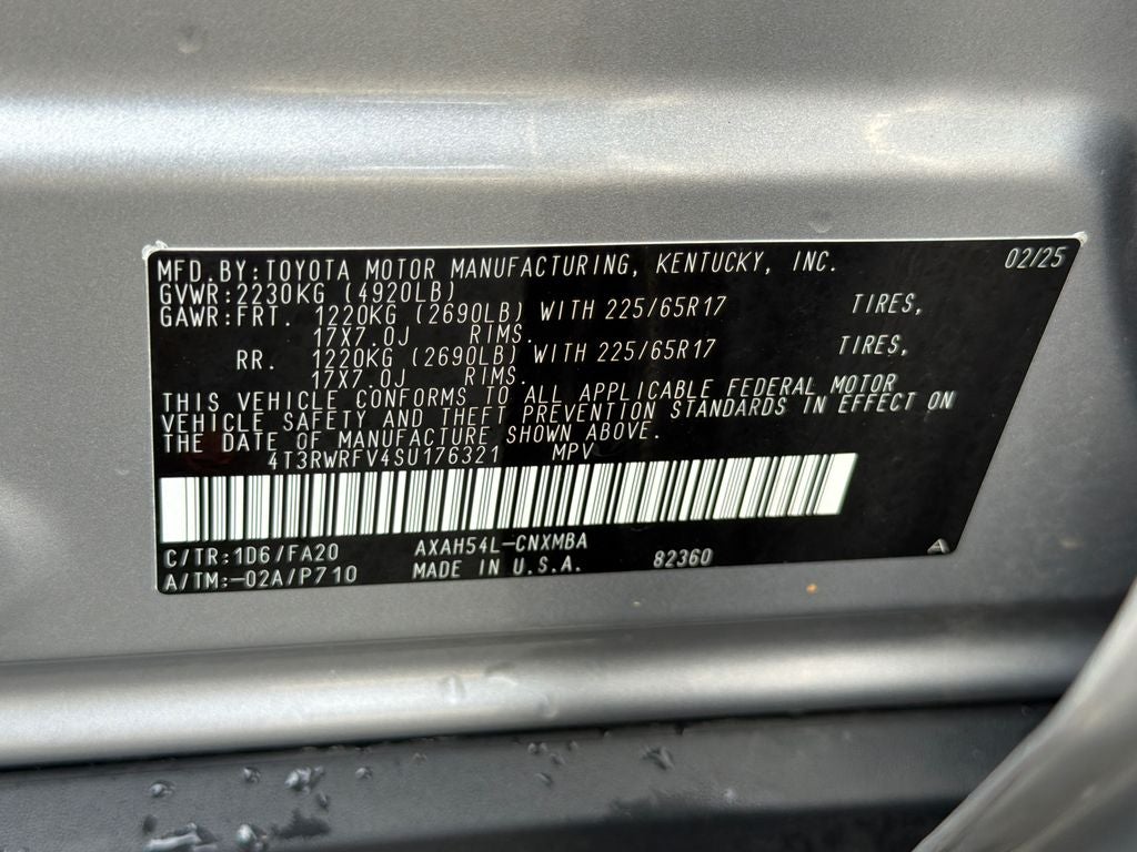 2025 Toyota RAV4 Hybrid XLE