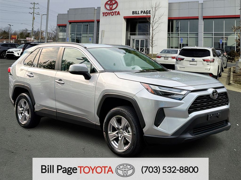 2025 Toyota RAV4 Hybrid XLE