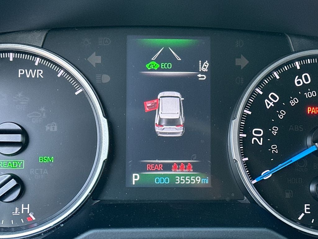 2022 Toyota RAV4 Hybrid SE