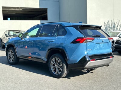 2022 Toyota RAV4 Hybrid SE