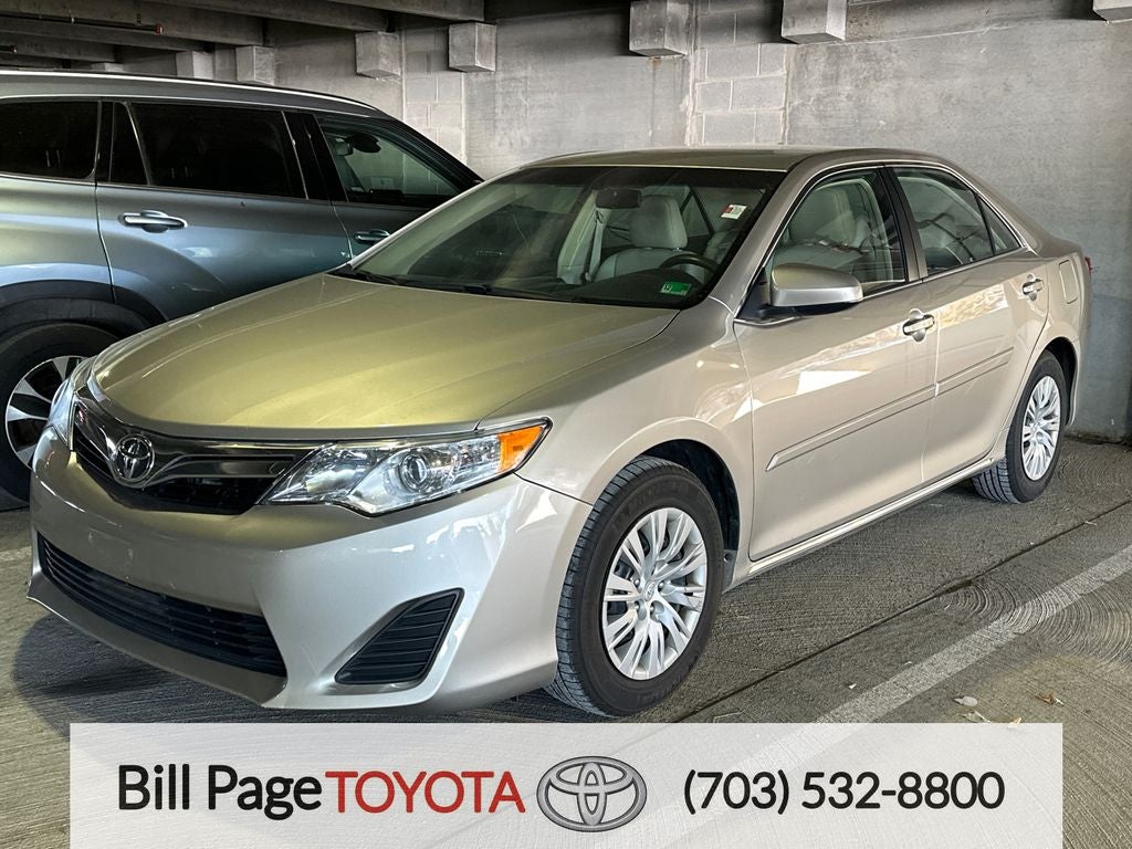 2014 Toyota Camry LE 2014.5