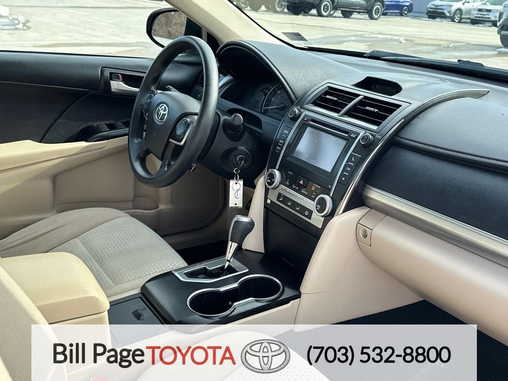 2014 Toyota Camry LE 2014.5