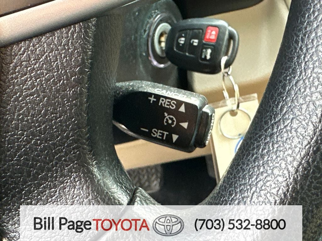 2014 Toyota Camry LE 2014.5