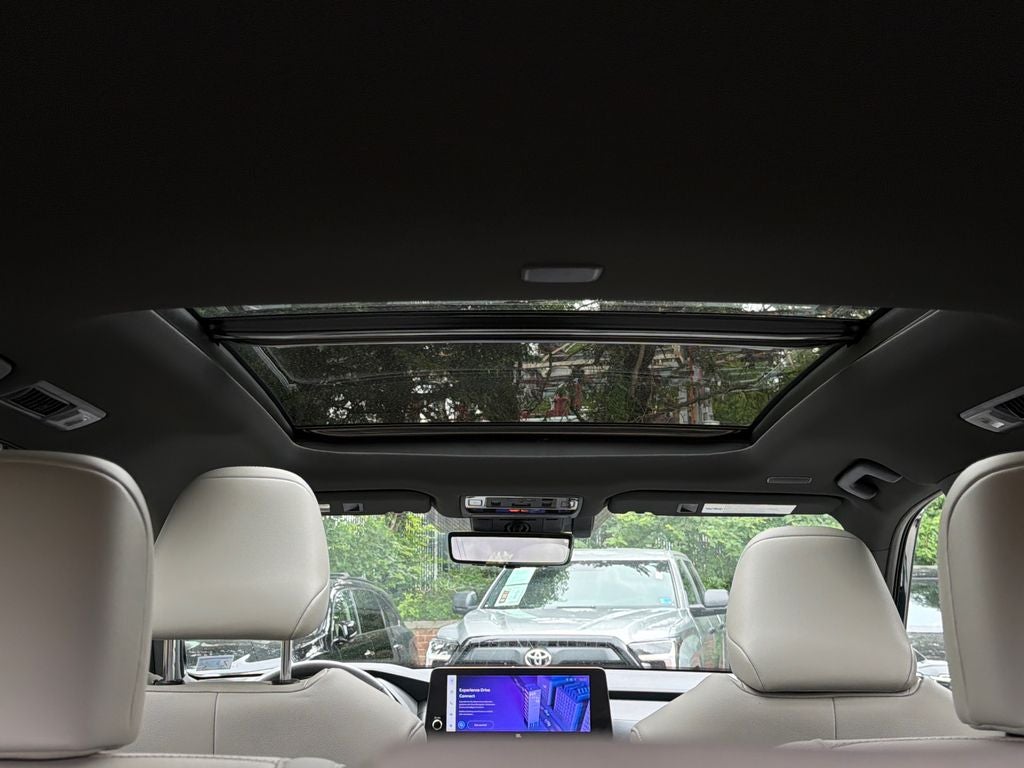 2025 Toyota Grand Highlander Hybrid MAX Platinum