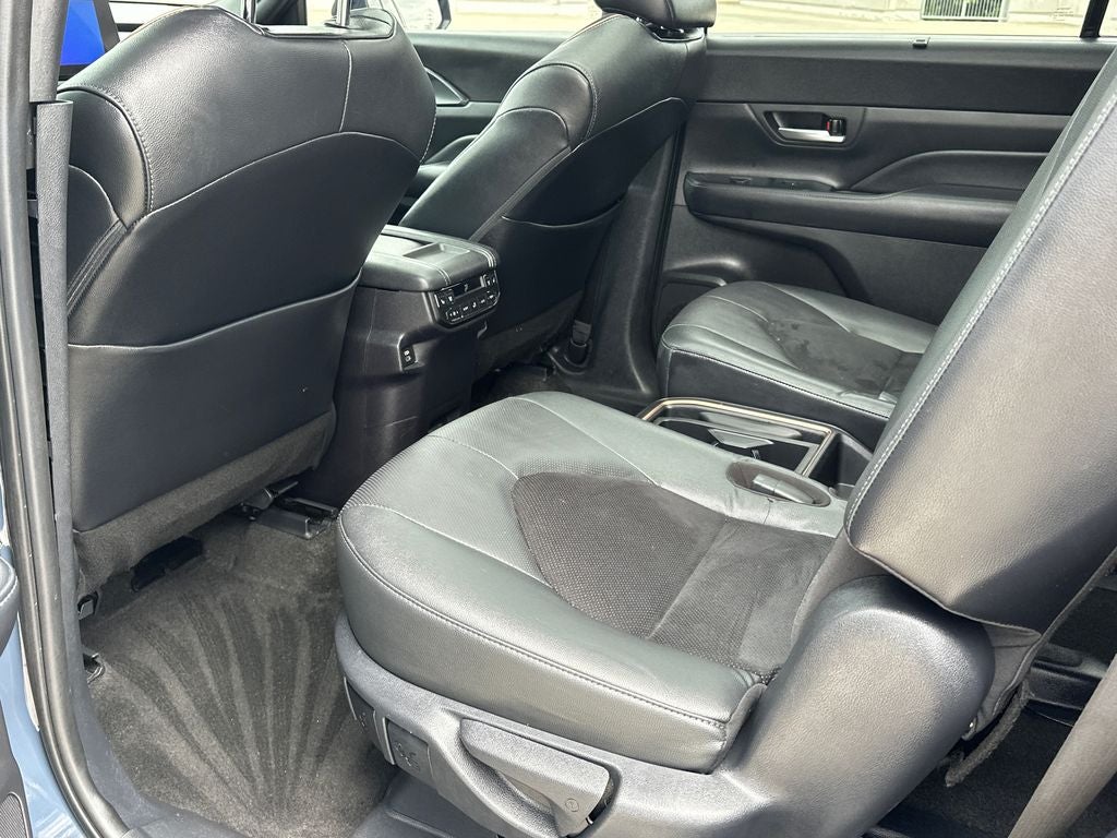 2024 Toyota Grand Highlander Hybrid MAX Platinum