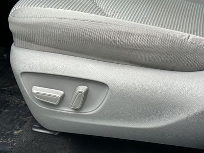2022 Toyota Highlander Hybrid LE