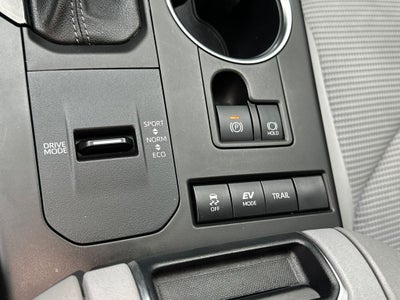 2022 Toyota Highlander Hybrid LE