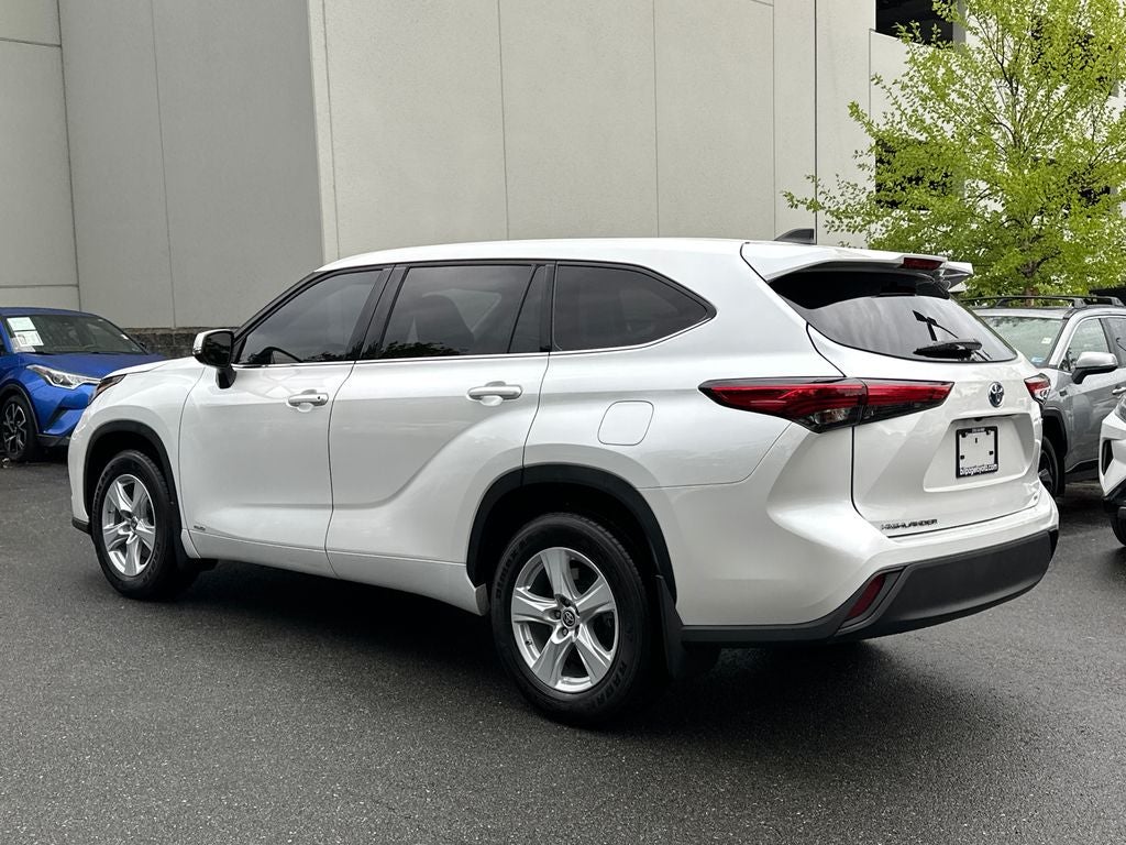 2022 Toyota Highlander Hybrid LE
