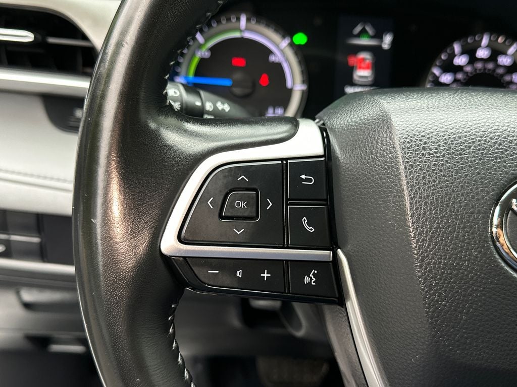 2022 Toyota Highlander Hybrid LE