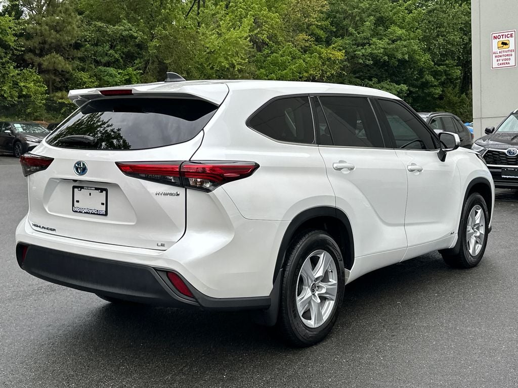 2022 Toyota Highlander Hybrid LE