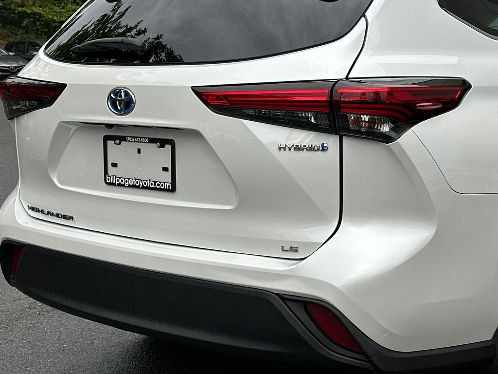 2022 Toyota Highlander Hybrid LE