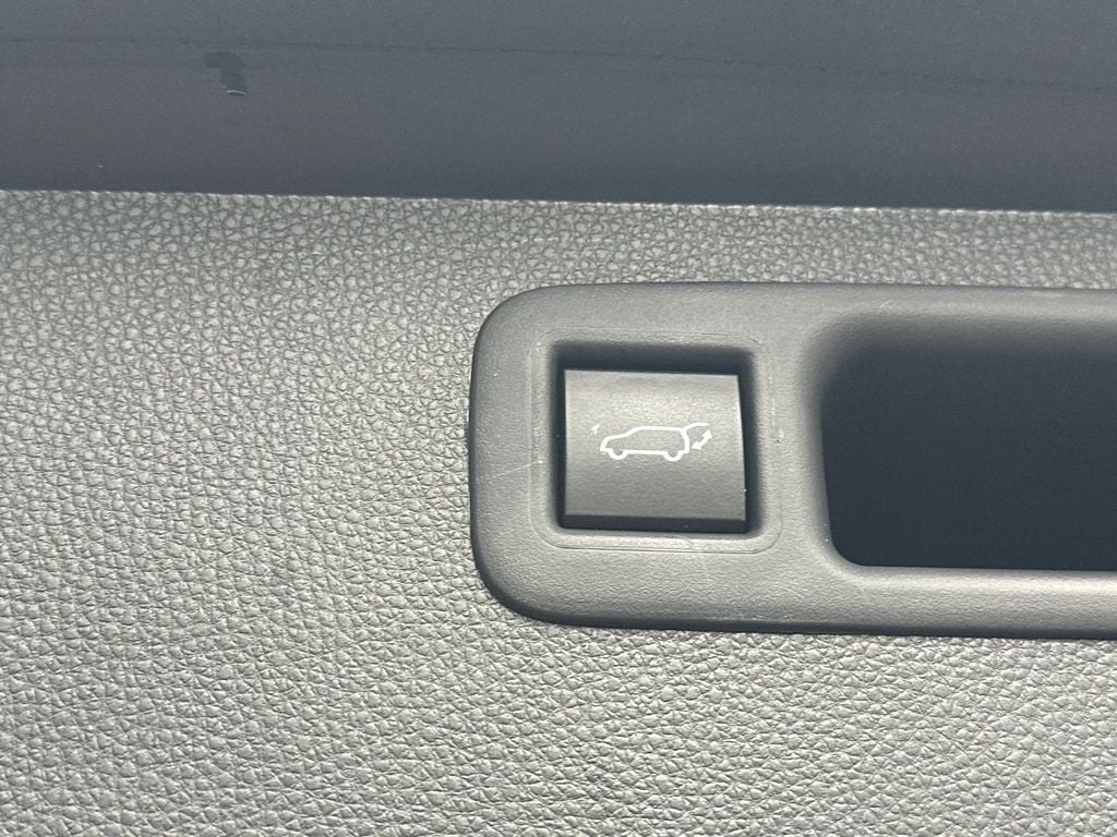 2022 Toyota Highlander Hybrid LE