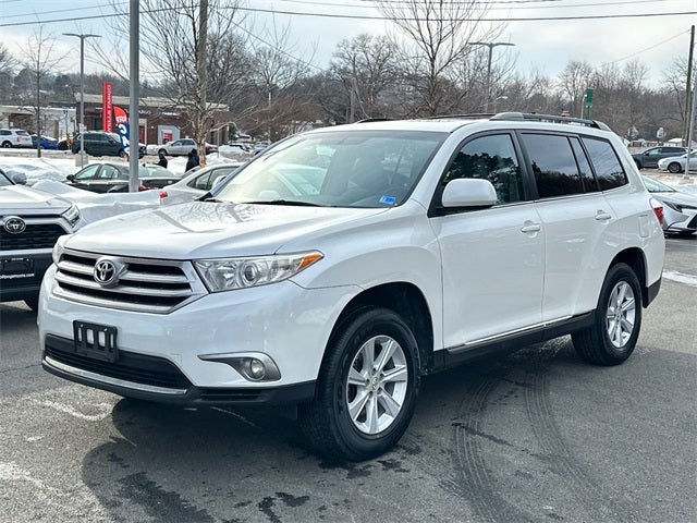 2011 Toyota Highlander SE