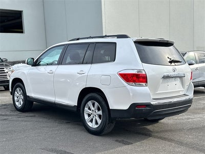 2011 Toyota Highlander SE