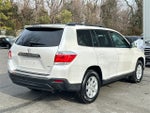 2011 Toyota Highlander SE