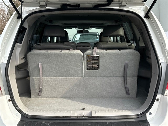 2011 Toyota Highlander SE